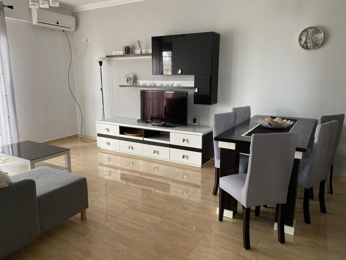 Sunny Apartament Saranda Экстерьер фото